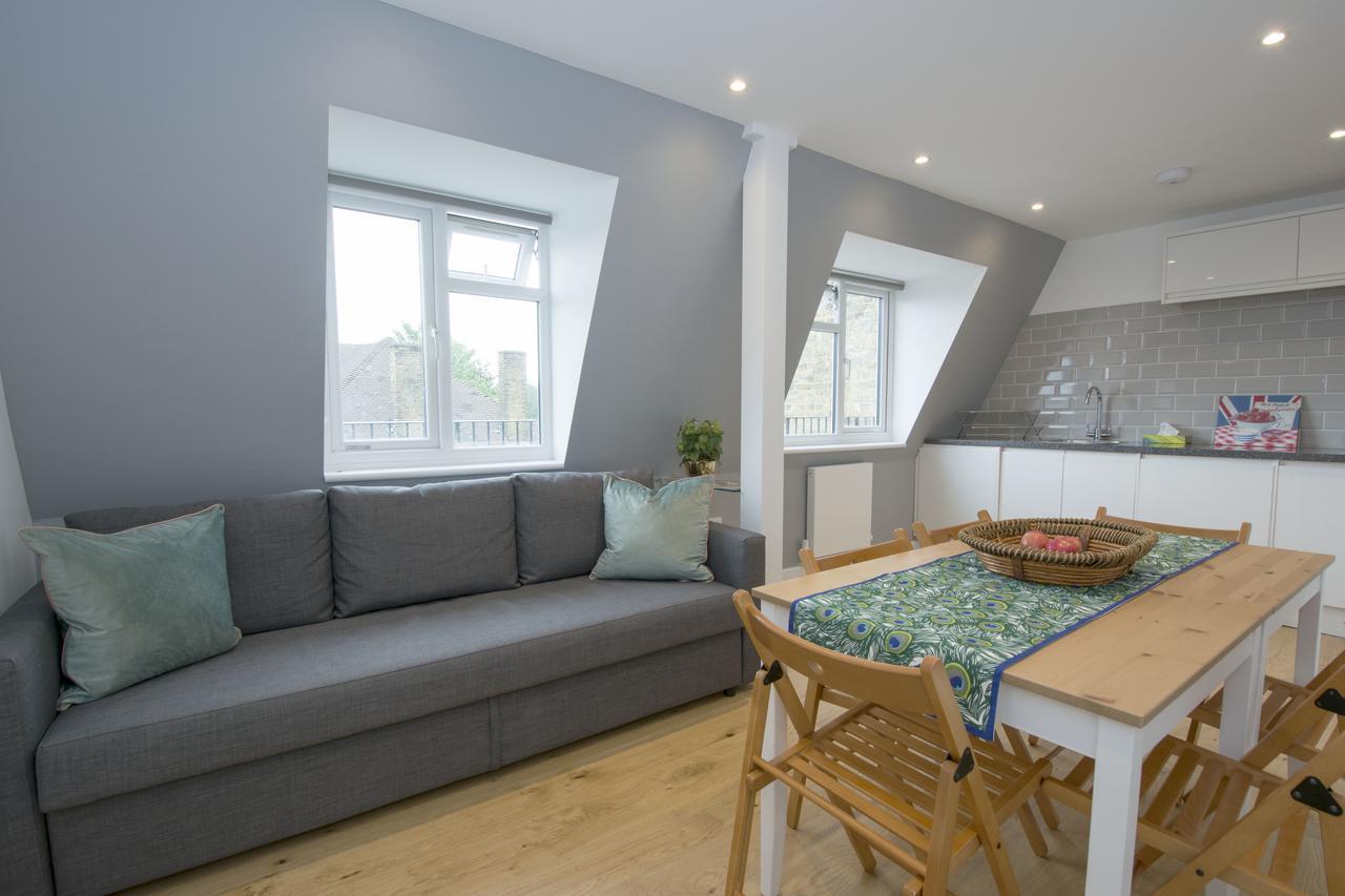 London Deluxe Apartments มิทแชม ภายนอก รูปภาพ