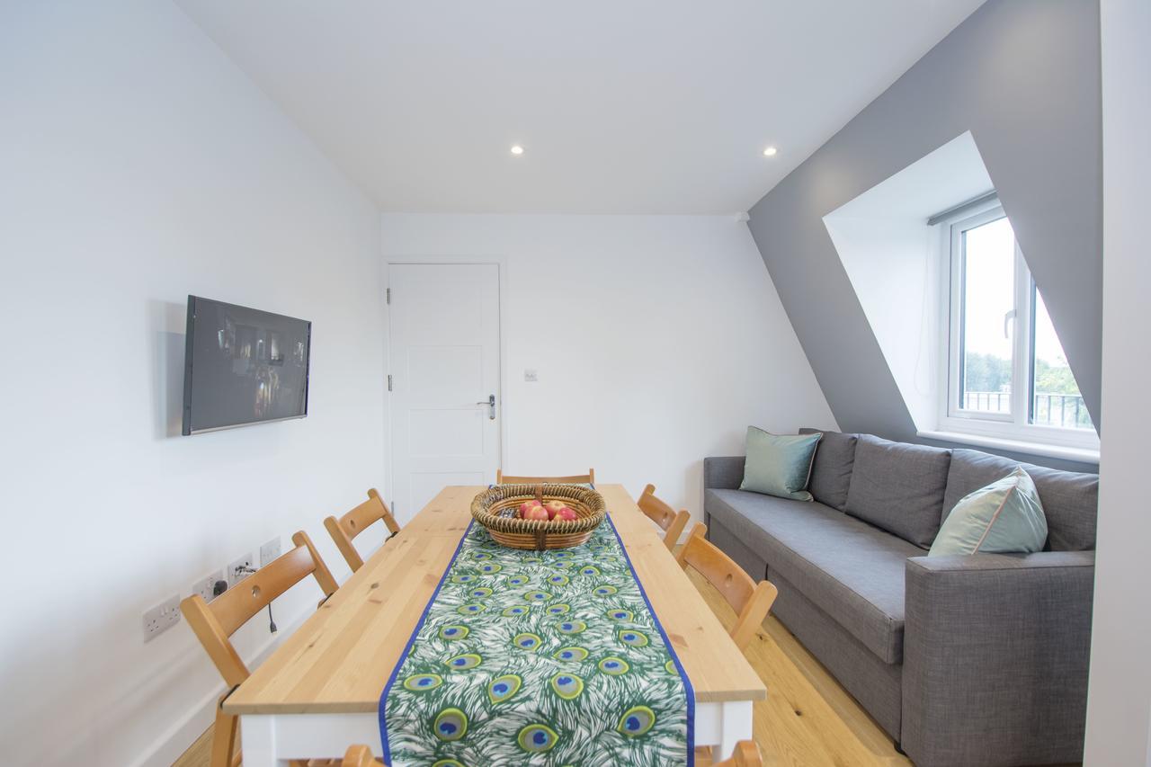 London Deluxe Apartments มิทแชม ภายนอก รูปภาพ