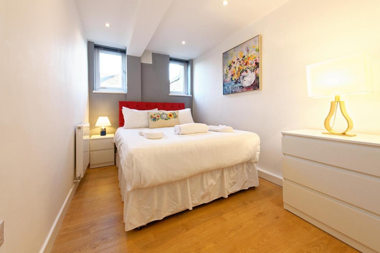 London Deluxe Apartments มิทแชม ภายนอก รูปภาพ